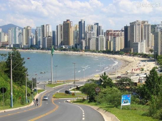 Confira mais algumas opções de empreendimentos mobiliados e decorados em Balneário Camboriú