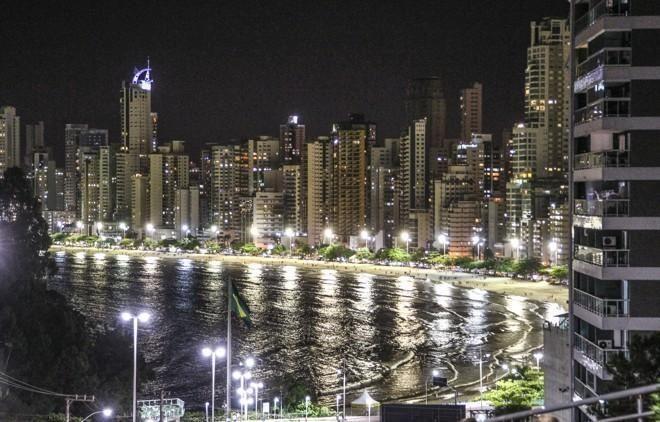 Por que Balneário Camboriú foi apelidado carinhosamente de Dubai Brasileira?