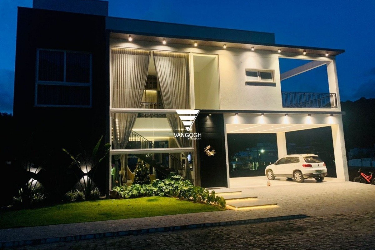 Casa em Condomínio 3 dormitórios Residencial Haras Rio do Ouro, Ariribá - Balneário Camboriú