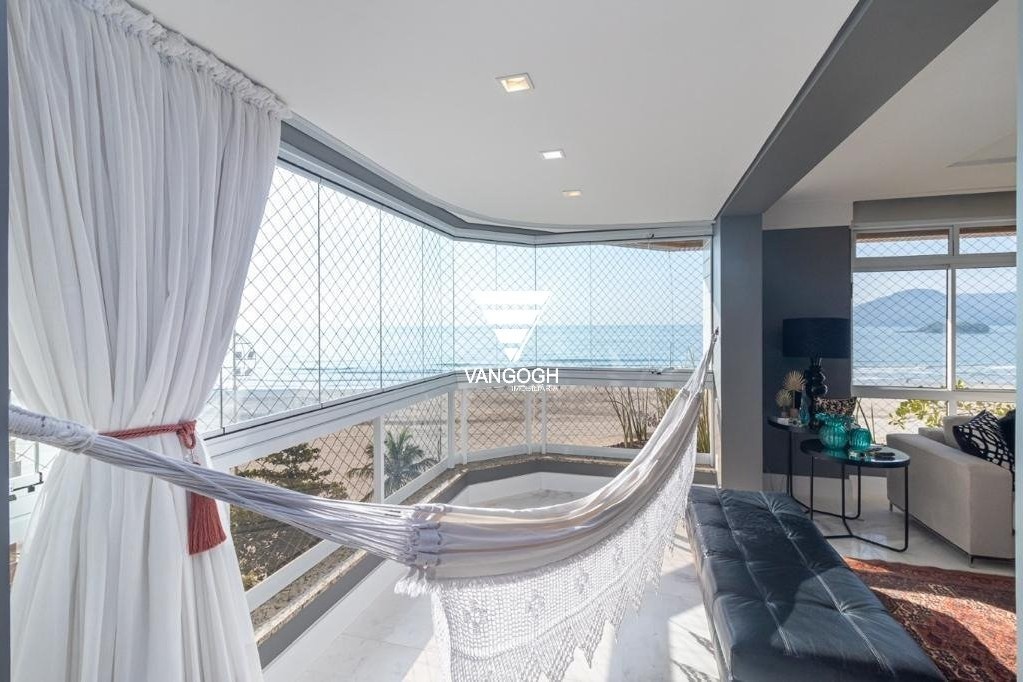 Apartamento 4 dormitórios Leonardo da Vinci, Frente Mar - Balneário Camboriú