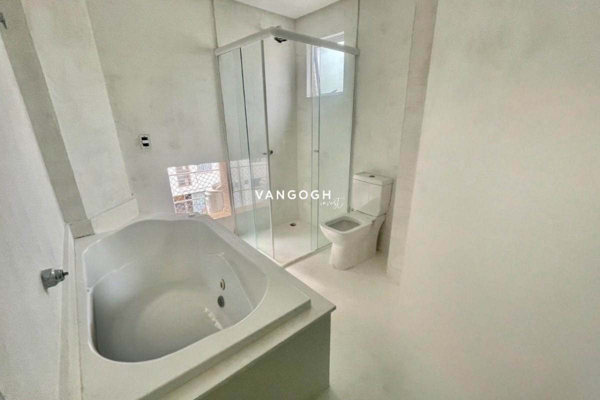 Apartamento 3 dormitórios Edifício Yverdon, Centro - Balneário Camboriú