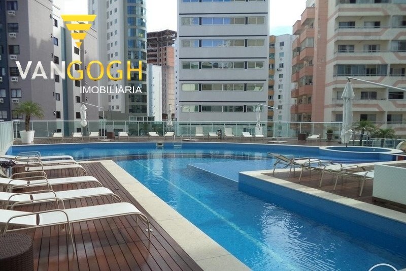 Apartamento 3 dormitórios Le Majestic, Quadra Mar - Balneário Camboriú