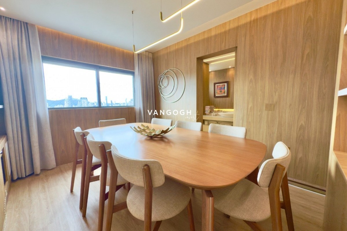 Apartamento 3 dormitórios Royal Tower, Centro - Balneário Camboriú