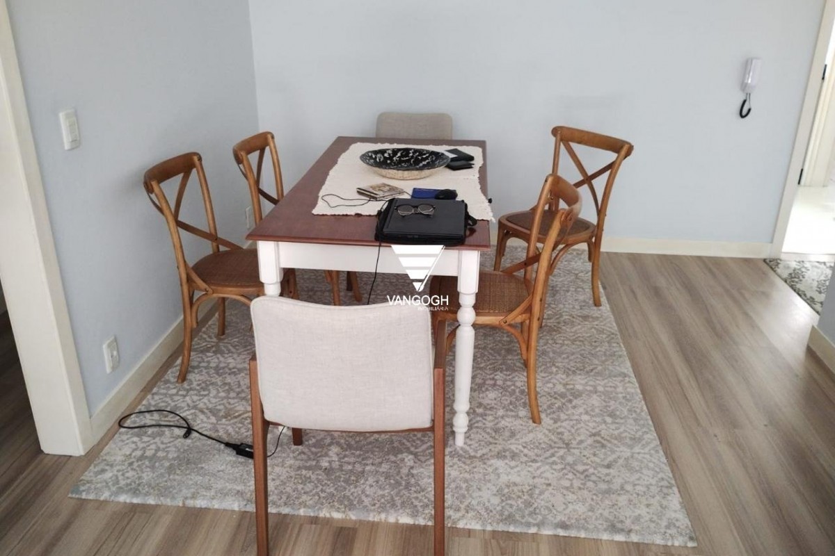 Apartamento 2 dormitórios Guilherme, Quadra Mar - Balneário Camboriú