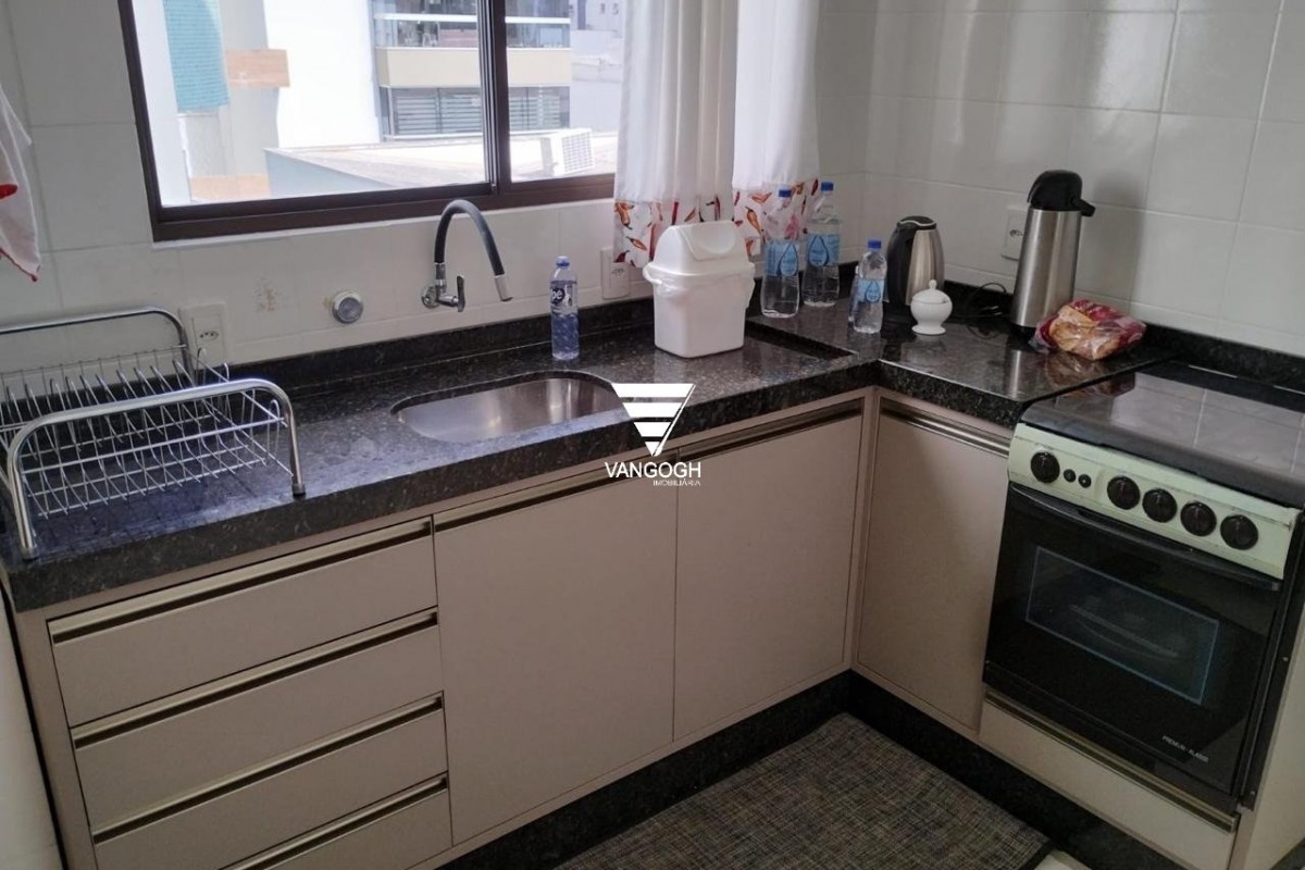 Apartamento 2 dormitórios Guilherme, Quadra Mar - Balneário Camboriú