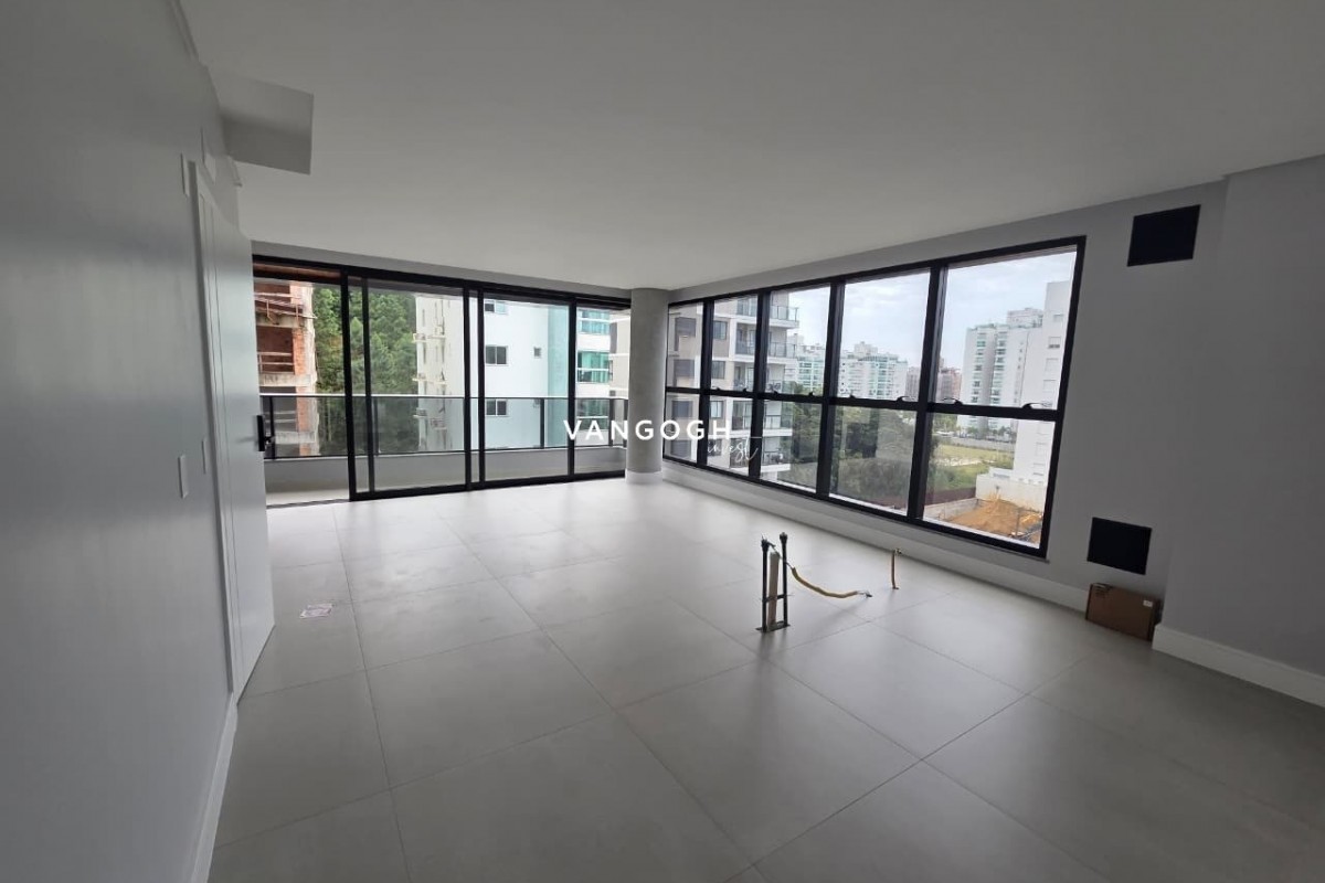 Apartamento 3 dormitórios Dusseldorf