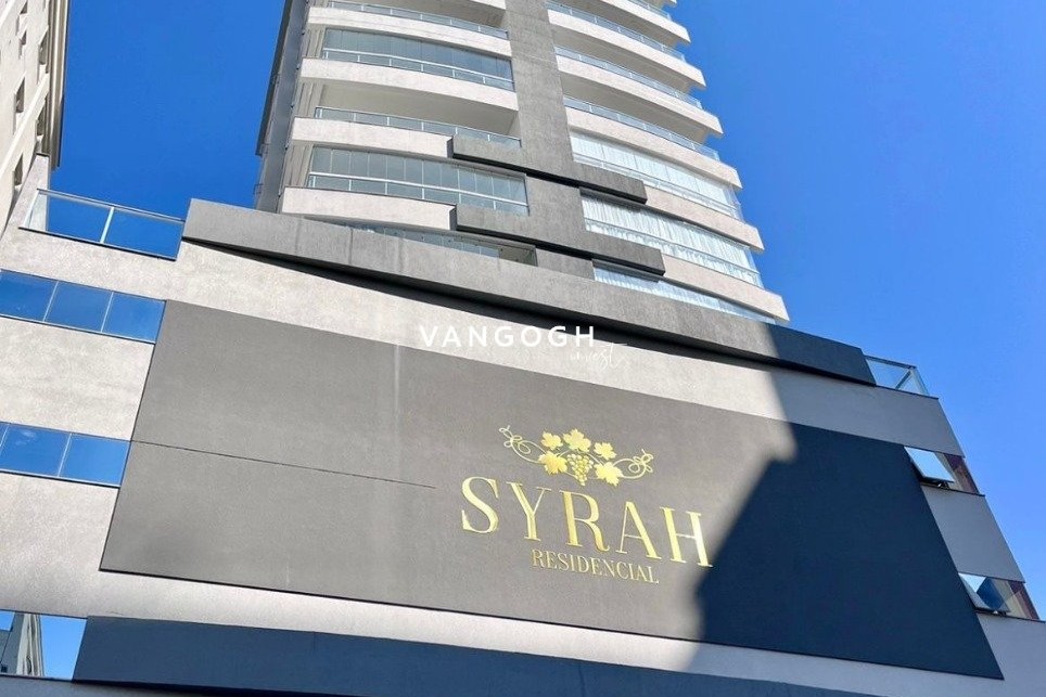 Apartamento 3 dormitórios Resudencial Syrah, Meia Praia - ITAPEMA