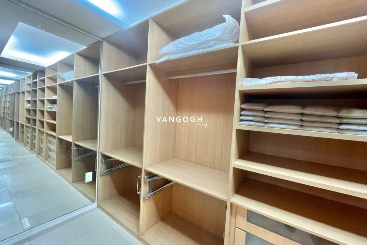 Apartamento 3 dormitórios Edifício Number One, Barra Sul - Balneário Camboriú
