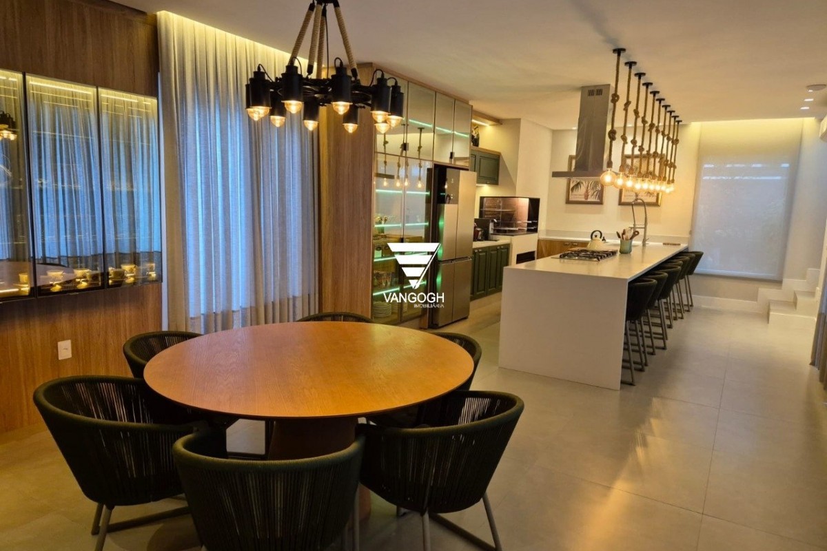 Casa em Condomínio 5 dormitórios Reserva Camboriú Golf Club, Centro - Camboriú