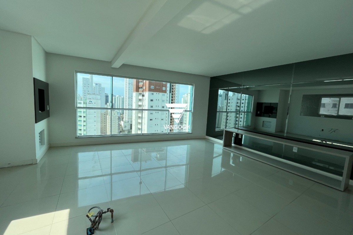 Apartamento 3 dormitórios Gran Torino, Centro - Balneário Camboriú