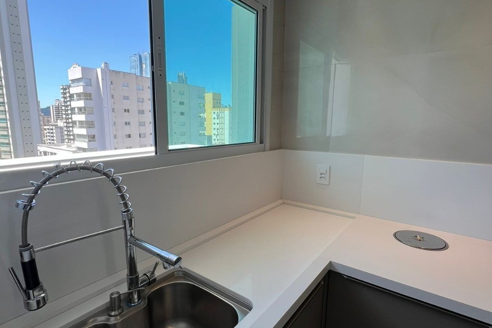 Apartamento 3 dormitórios Phoenix Tower, Centro - Balneário Camboriú