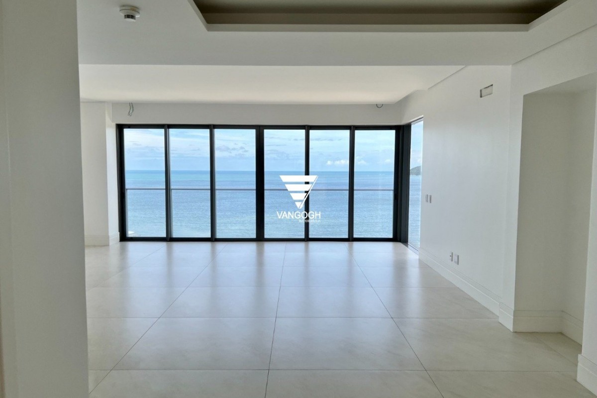 Apartamento 4 dormitórios Splendido