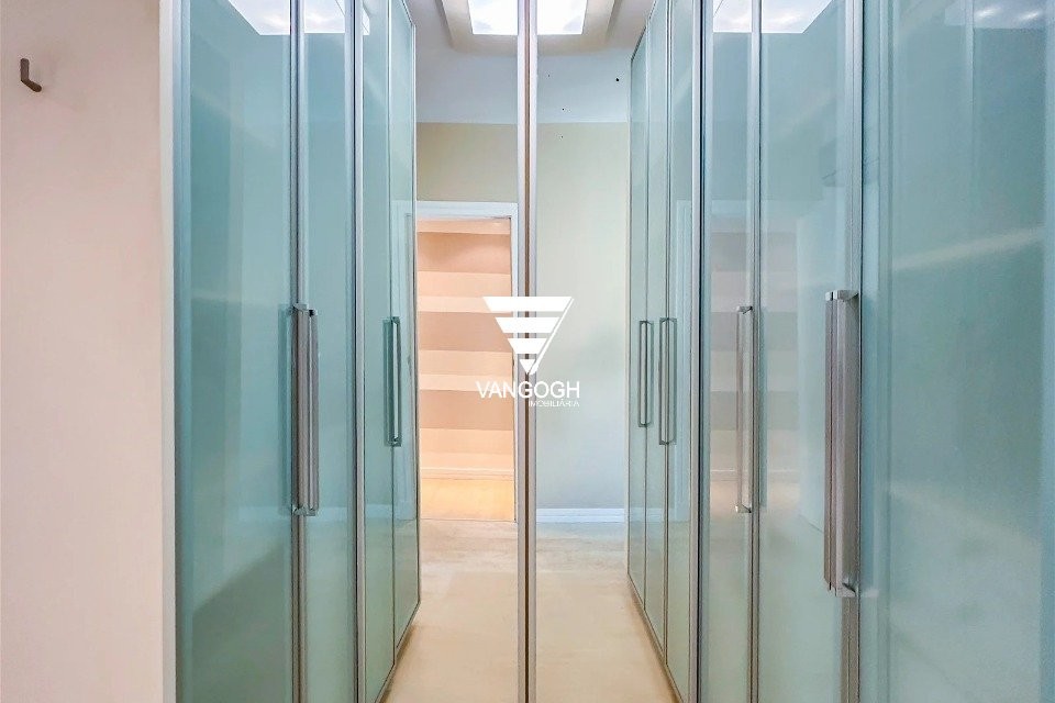 Apartamento 3 dormitórios La Madeson, Quadra Mar - Balneário Camboriú