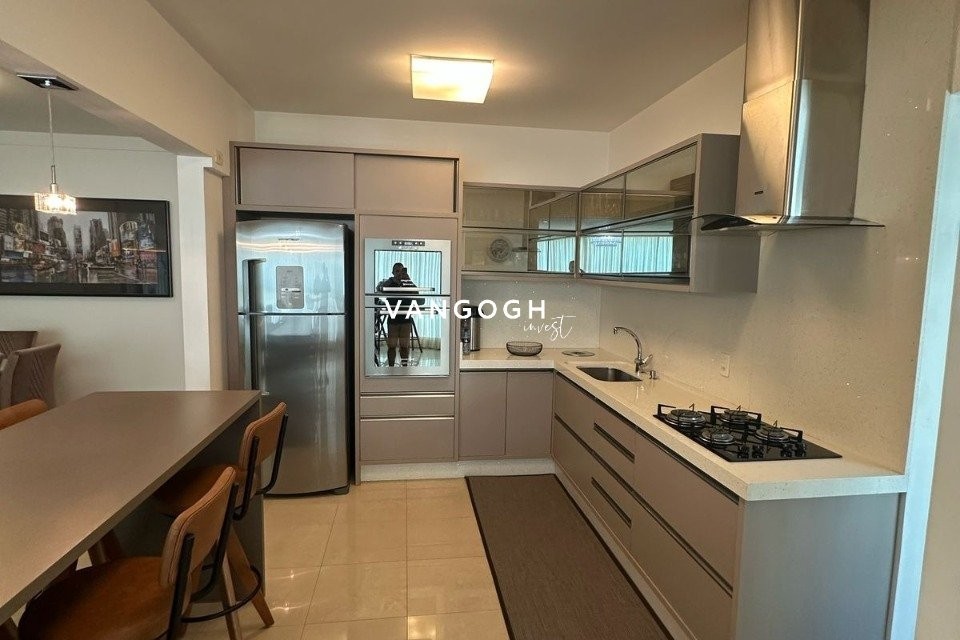 Apartamento 3 dormitórios La Madeson, Quadra Mar - Balneário Camboriú