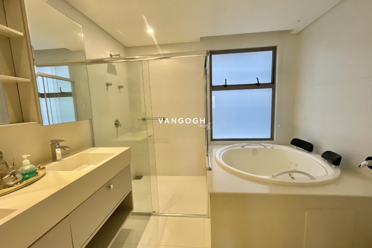 Apartamento 3 dormitórios Privilège Residence, Quadra Mar - Balneário Camboriú