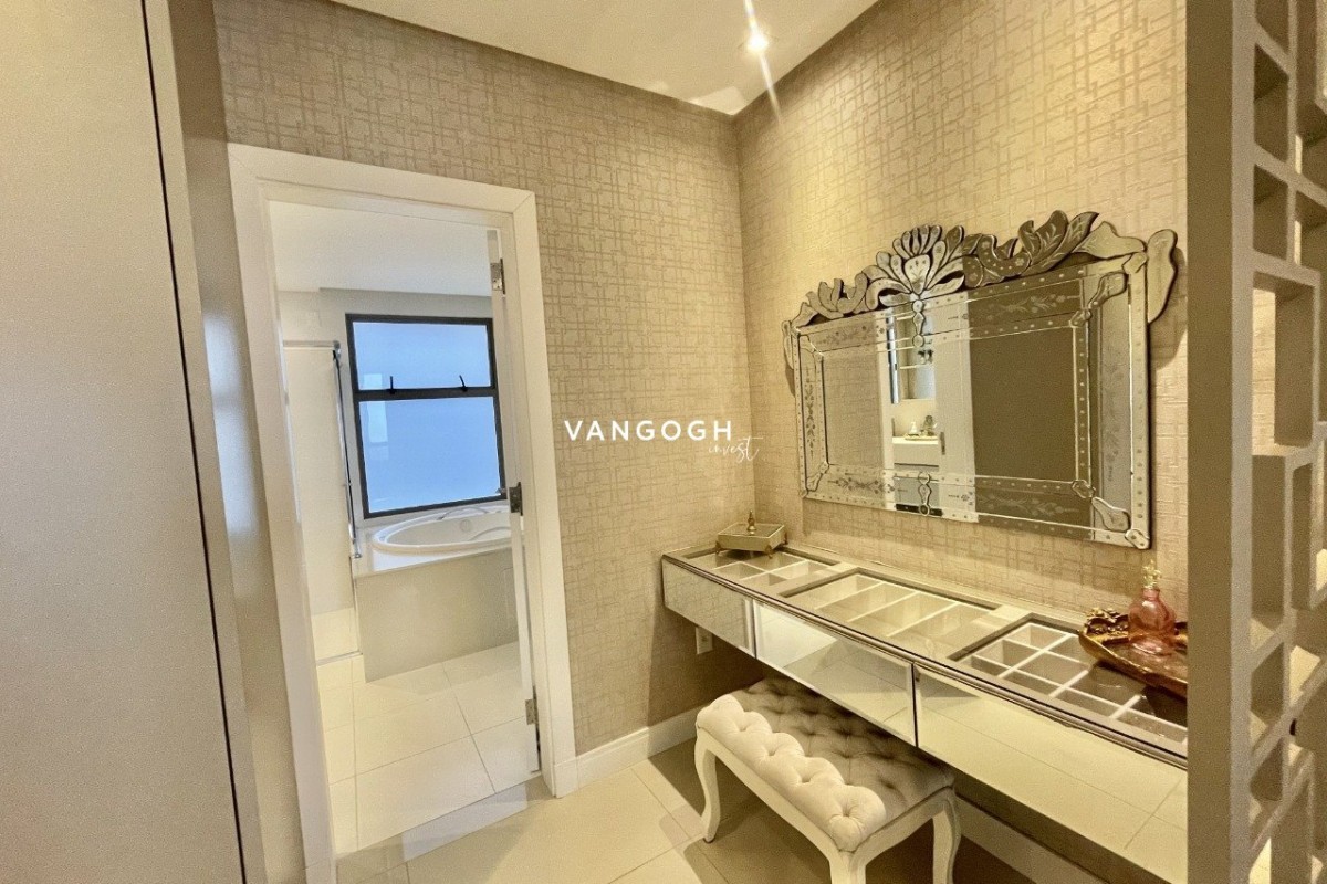 Apartamento 3 dormitórios Privilège Residence, Quadra Mar - Balneário Camboriú