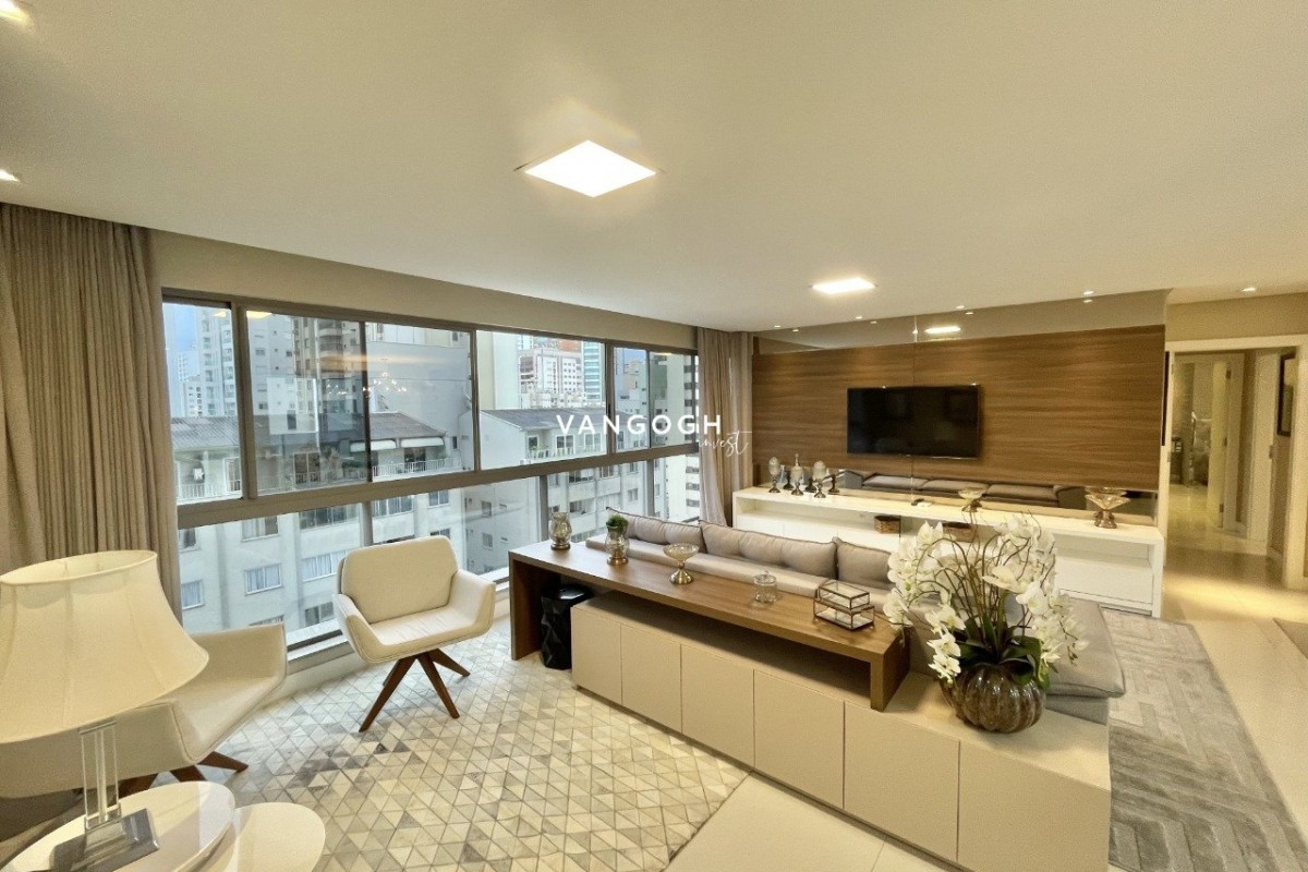 Apartamento 3 dormitórios Privilège Residence, Quadra Mar - Balneário Camboriú
