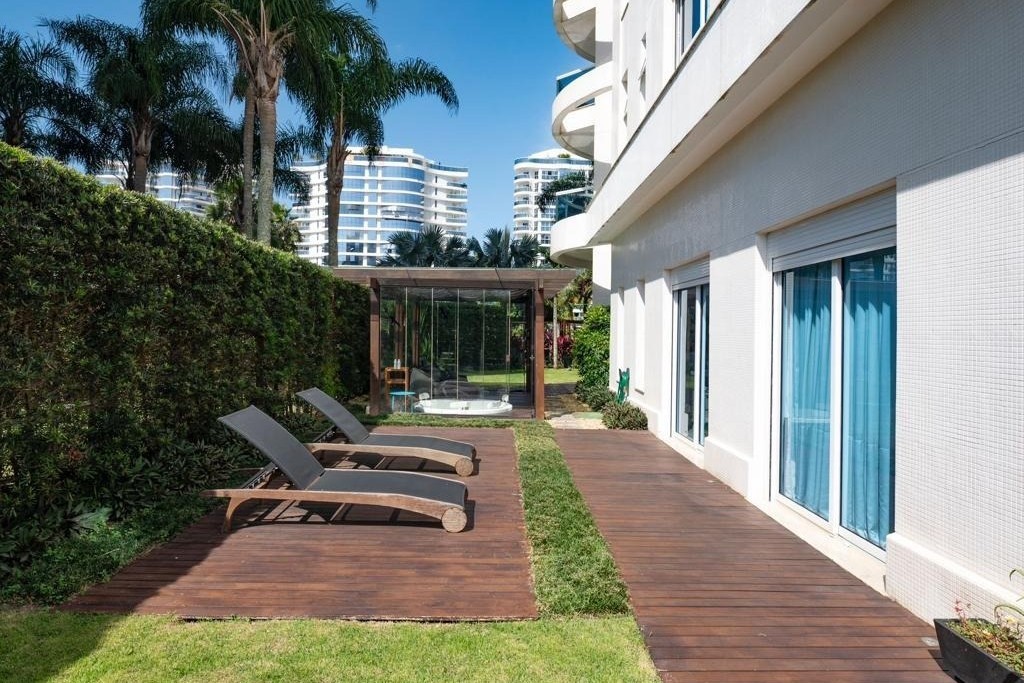 Apartamento 3 dormitórios Brava Home Resort, Praia Brava - Itajaí