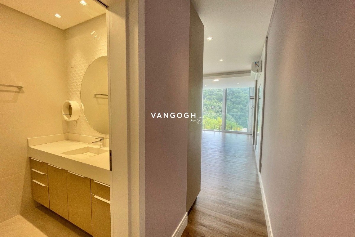 Casa 5 dormitórios Brava Horizontal, Praia Brava - Itajaí