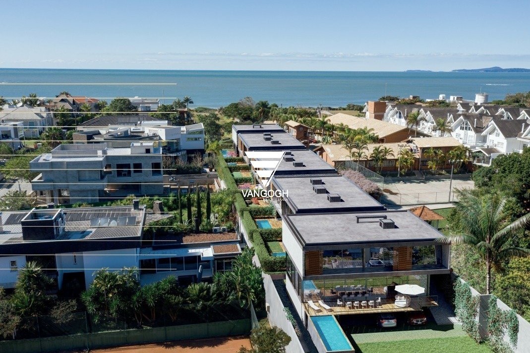 Casa em Condomínio 4 dormitórios Pátio Estaleiro, Praia do Estaleiro - Balneário Camboriú