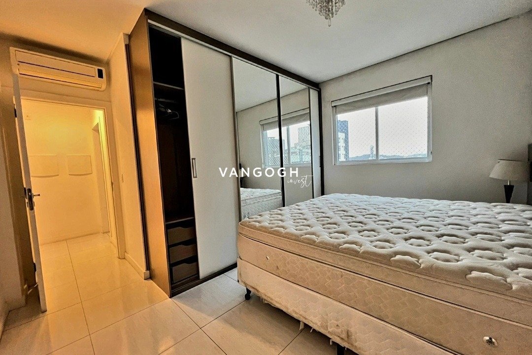 Apartamento 2 dormitórios Chateau, Centro - Balneário Camboriú