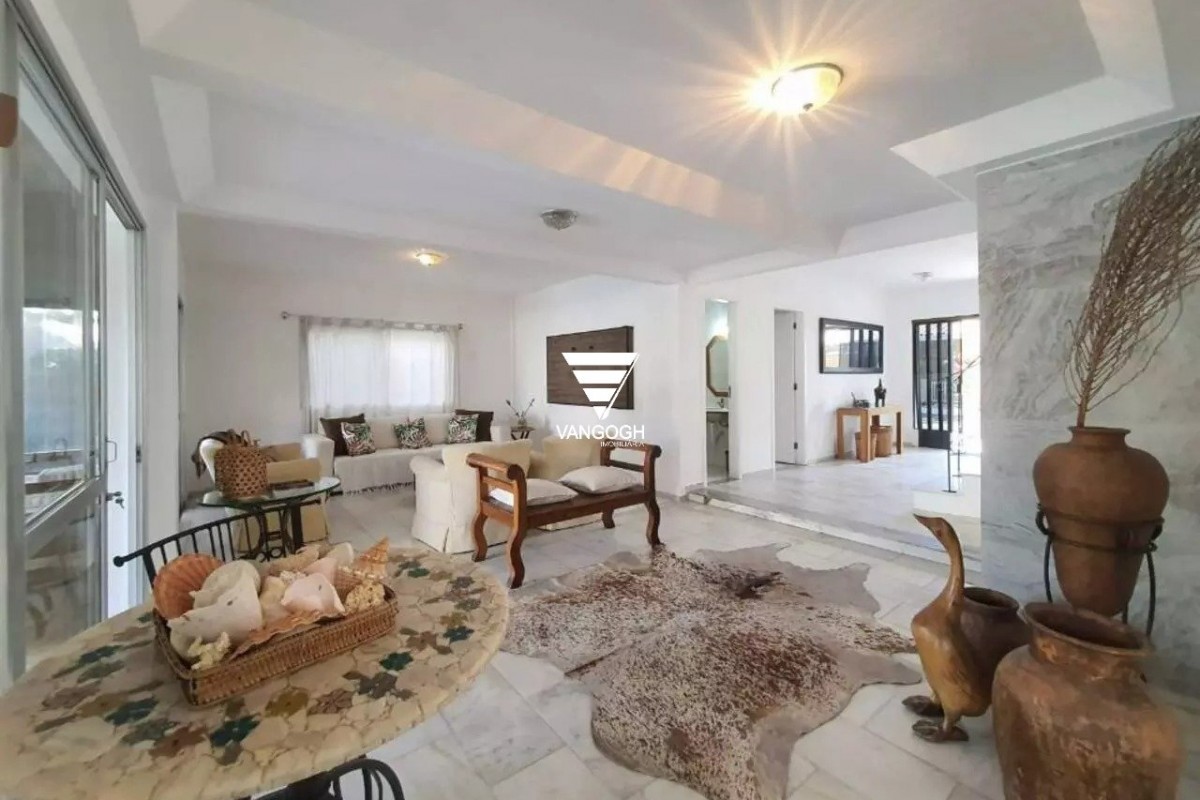 Casa 4 dormitórios Marina Camboriú, Barra - Balneário Camboriú
