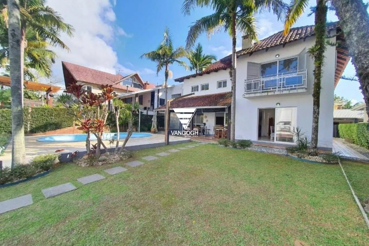 Casa 4 dormitórios Marina Camboriú, Barra - Balneário Camboriú