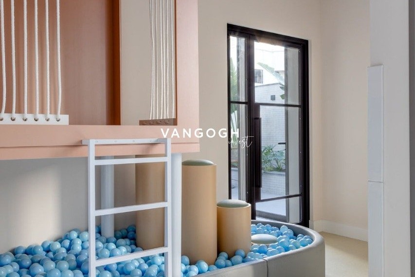 Apartamento 3 dormitórios Torre de Mallorca, Centro - Balneário Camboriú