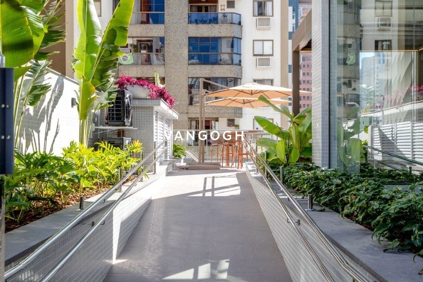 Apartamento 3 dormitórios Torre de Mallorca, Centro - Balneário Camboriú