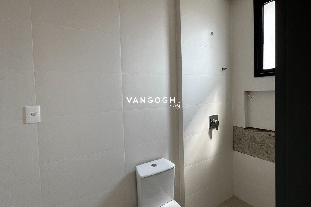 Apartamento 4 dormitórios Edficio Canvas, Meia Praia - ITAPEMA