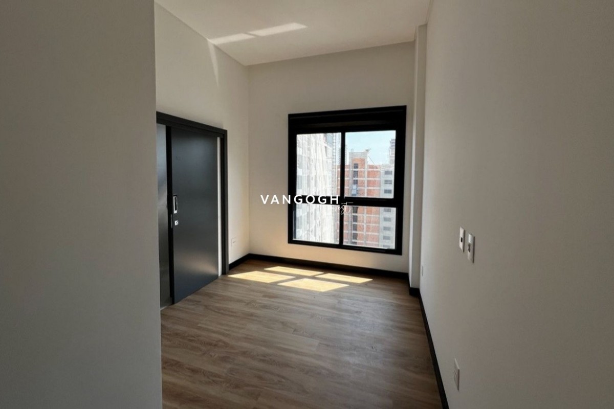 Apartamento 4 dormitórios Edficio Canvas, Meia Praia - ITAPEMA