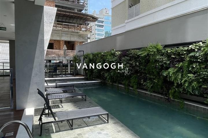 Apartamento 4 dormitórios Edficio Canvas, Meia Praia - ITAPEMA