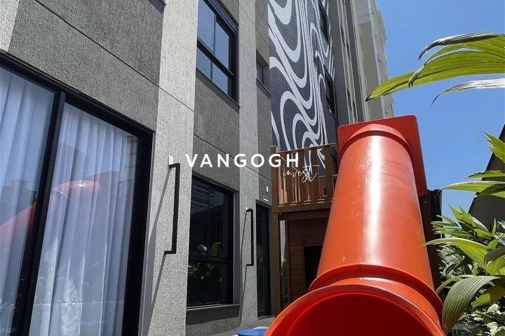 Apartamento 4 dormitórios Edficio Canvas, Meia Praia - ITAPEMA