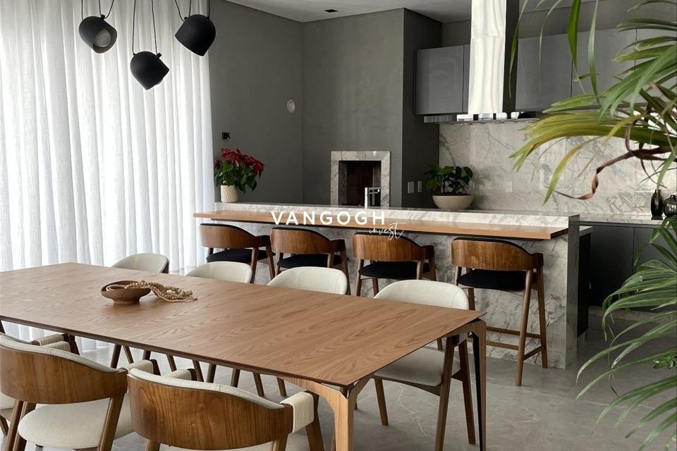 Apartamento 4 dormitórios Edficio Canvas, Meia Praia - ITAPEMA