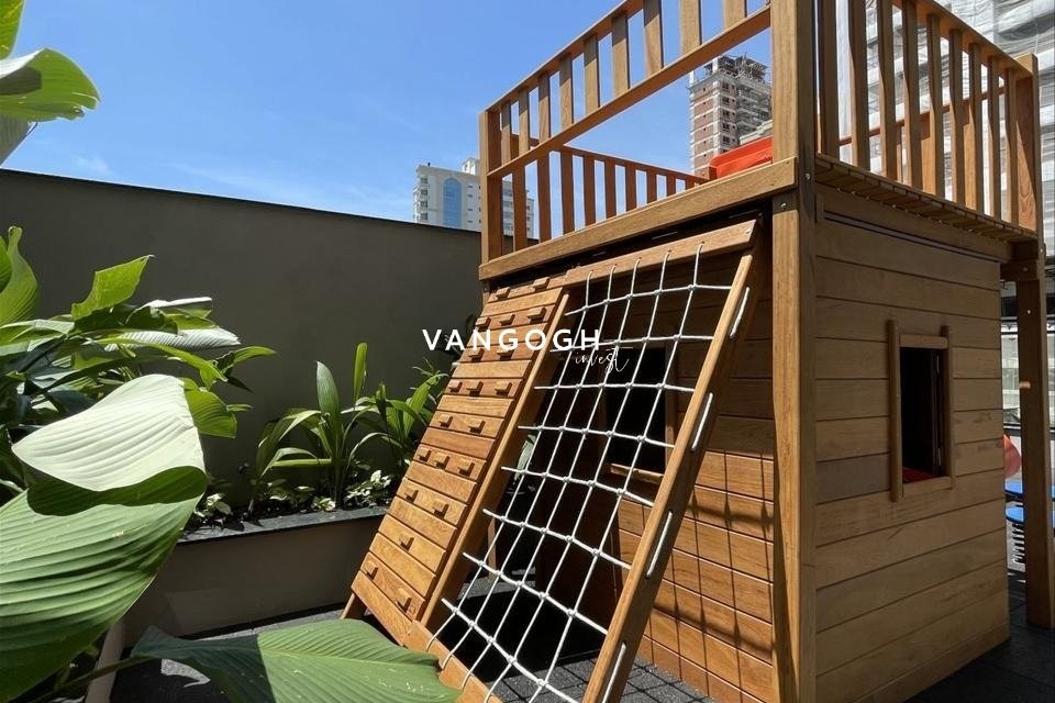 Apartamento 4 dormitórios Edficio Canvas, Meia Praia - ITAPEMA