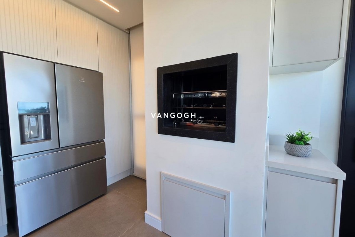 Apartamento 3 dormitórios Sunrise Brava