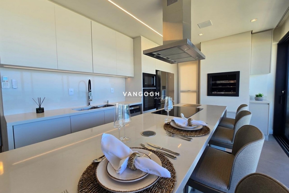 Apartamento 3 dormitórios Sunrise Brava