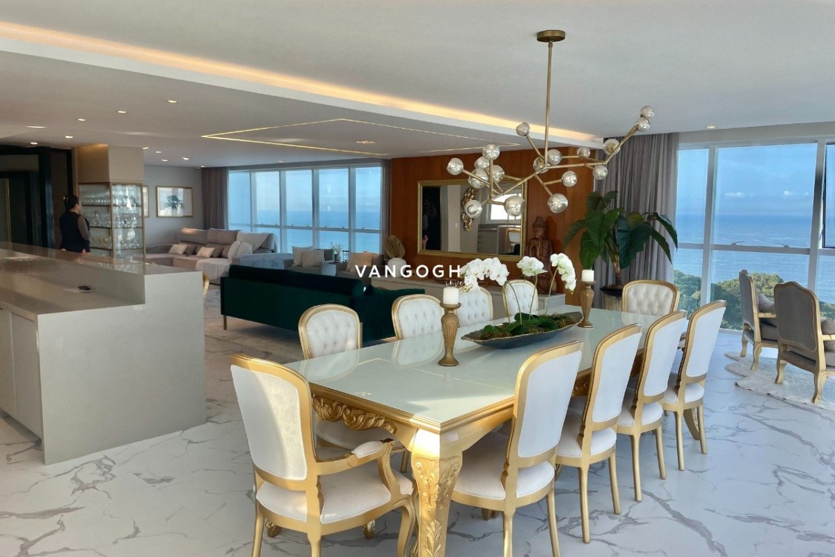 Apartamento 3 dormitórios Sky Tower, Quadra Mar - Balneário Camboriú