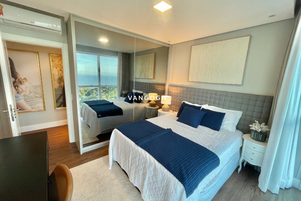 Apartamento 3 dormitórios Sky Tower, Quadra Mar - Balneário Camboriú