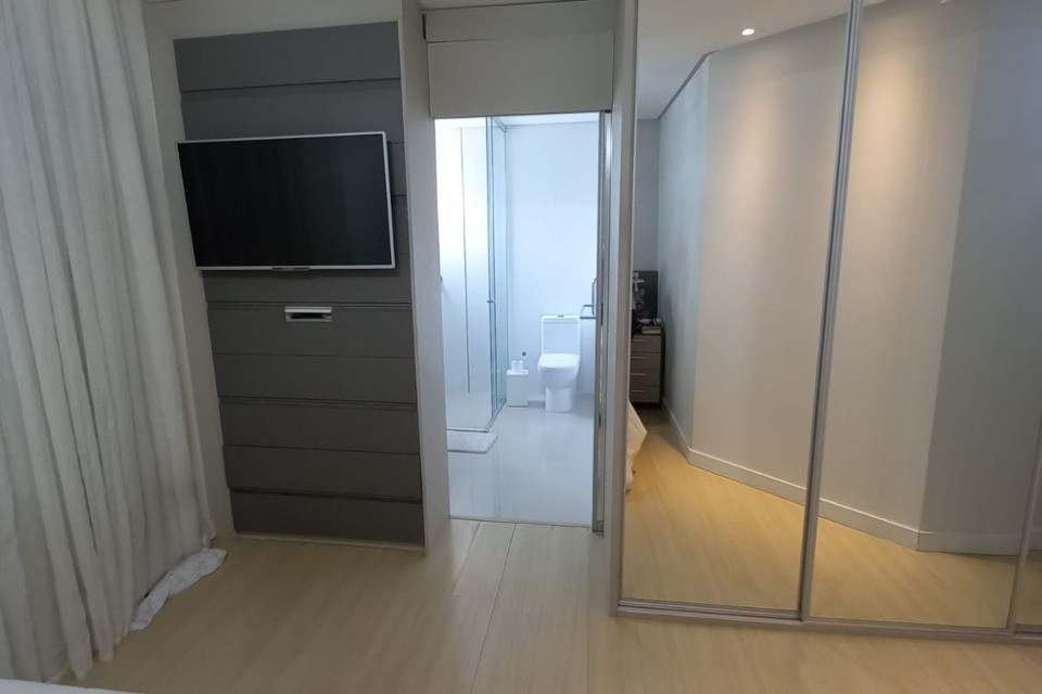 Apartamento 3 dormitórios Elegance Tower, Barra Sul - Balneário Camboriú