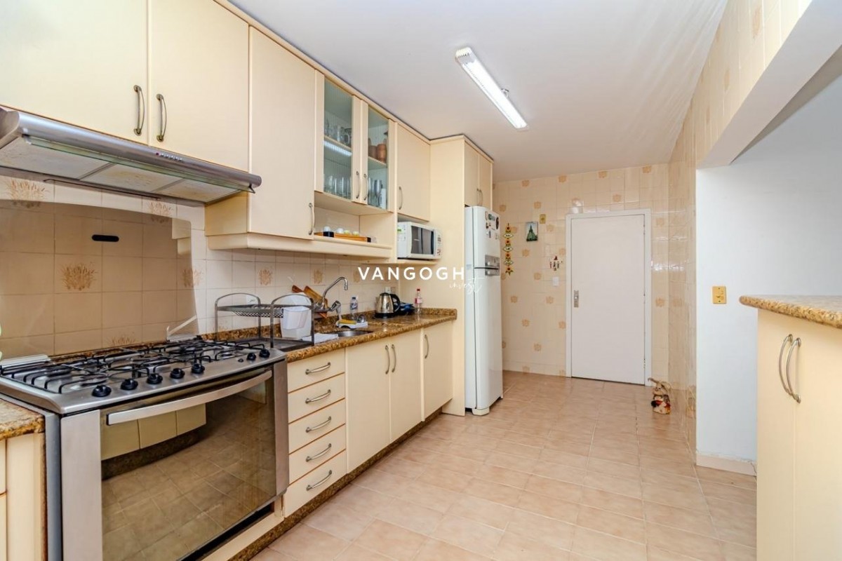 Apartamento 3 dormitórios Ed. Paraiso, Cento - Balneário