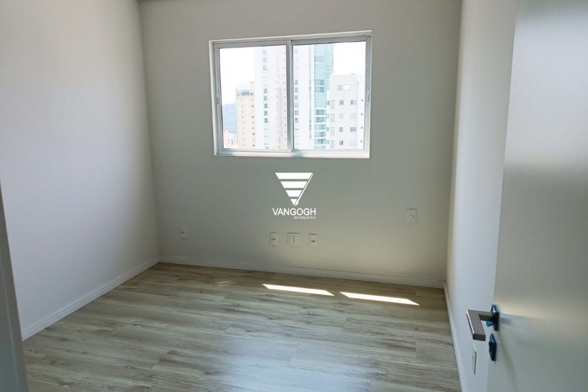 Apartamento 3 dormitórios Porto da Barra, Centro - Balneário Camboriú