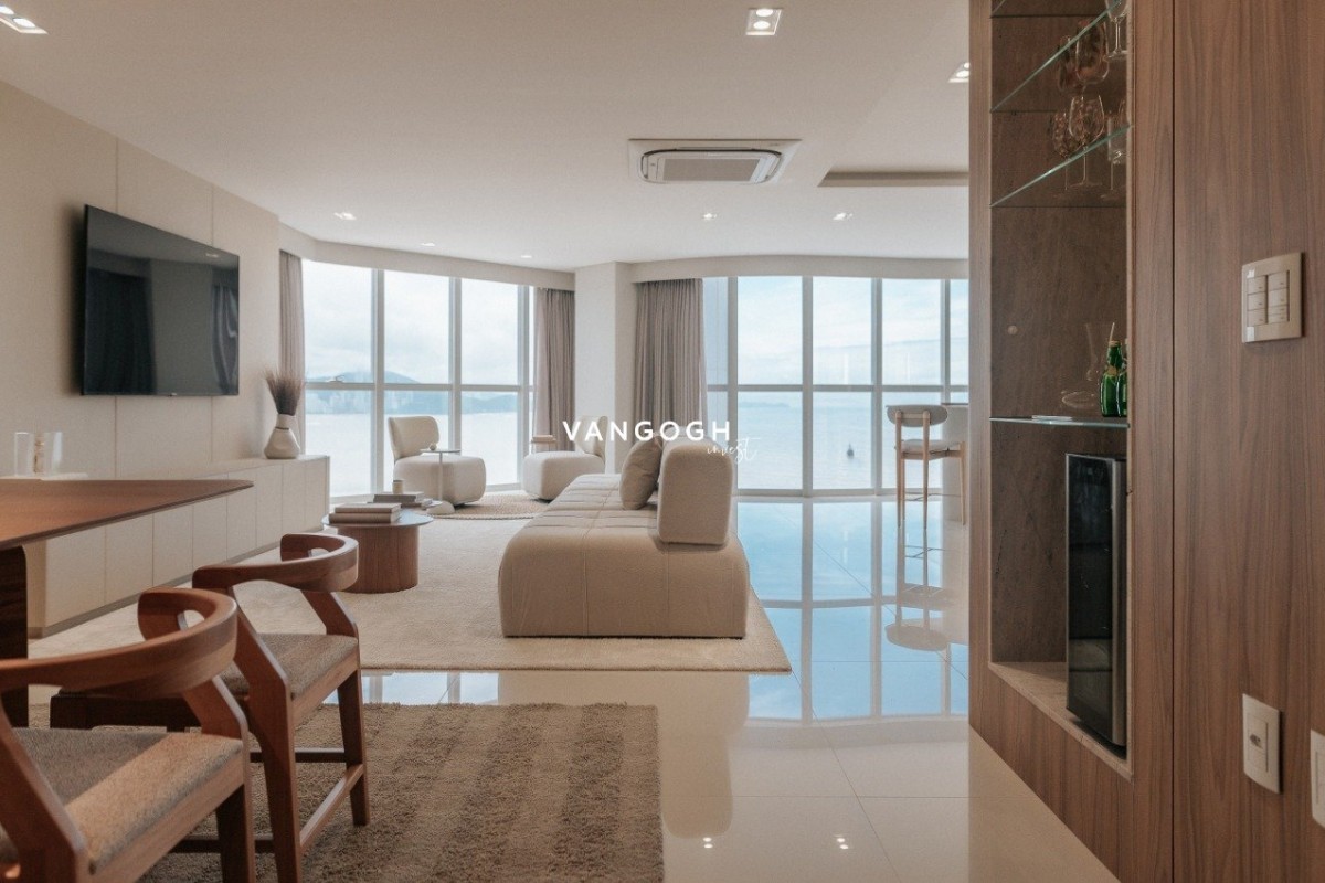 Apartamento 4 dormitórios Ibiza Towers, Frente Mar - Balneário Camboriú