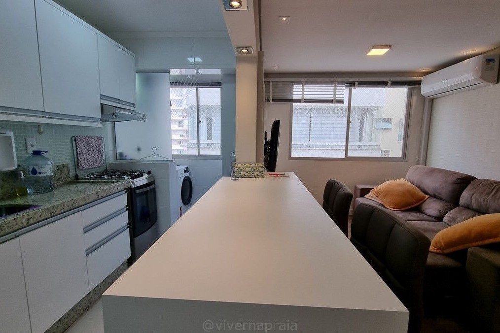 Apartamento 3 dormitórios Acácias, Quadra Mar - Balneário Camboriú