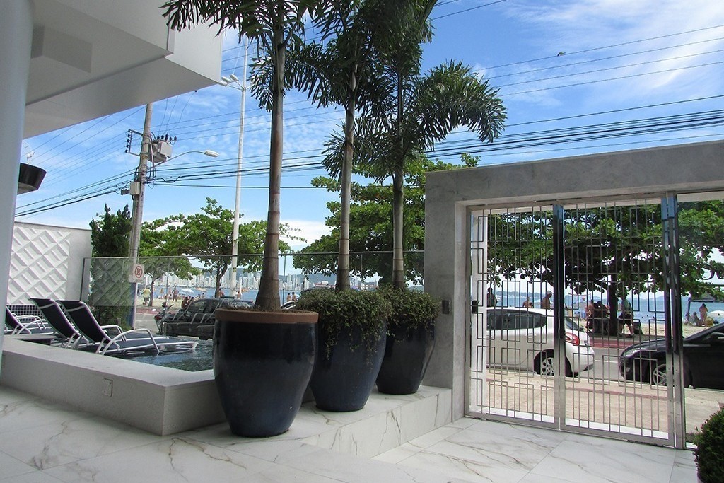 Apartamento 3 dormitórios Gran Palazzo, Frente Mar - Balneário Camboriú