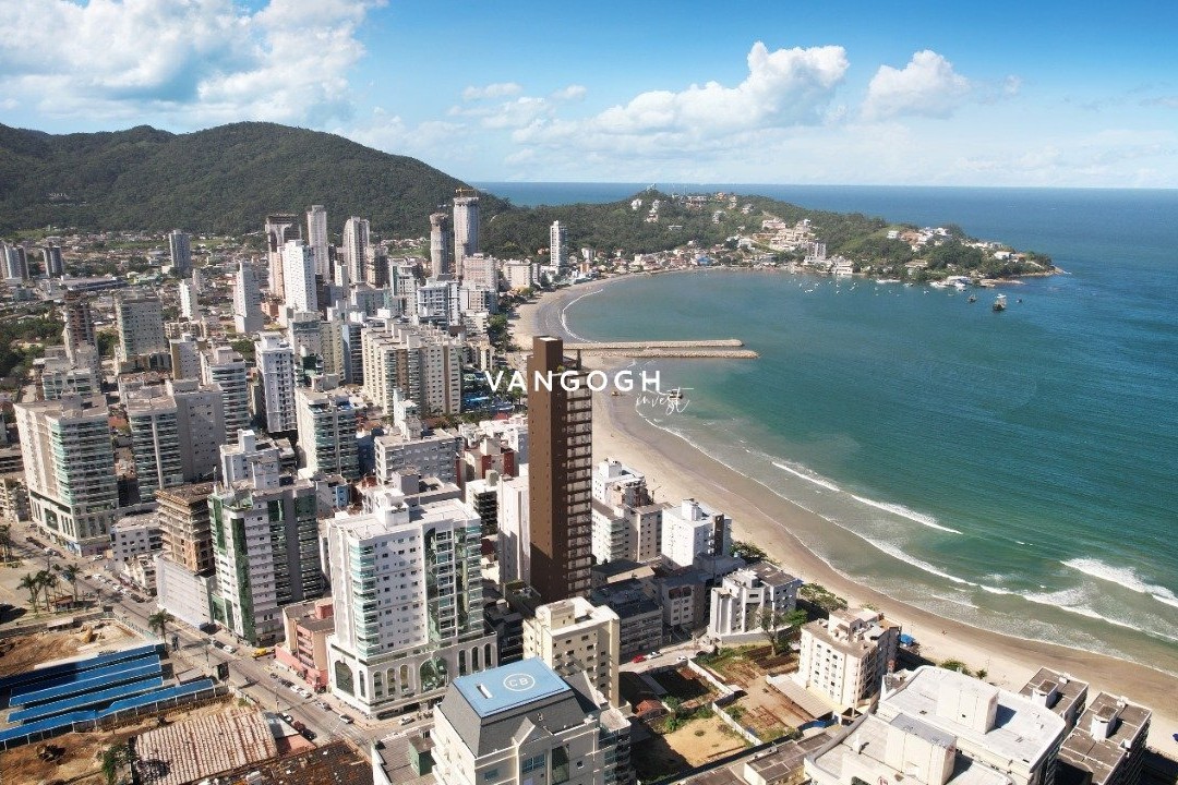 Apartamento 4 dormitórios 143 Mayfair, Centro - ITAPEMA
