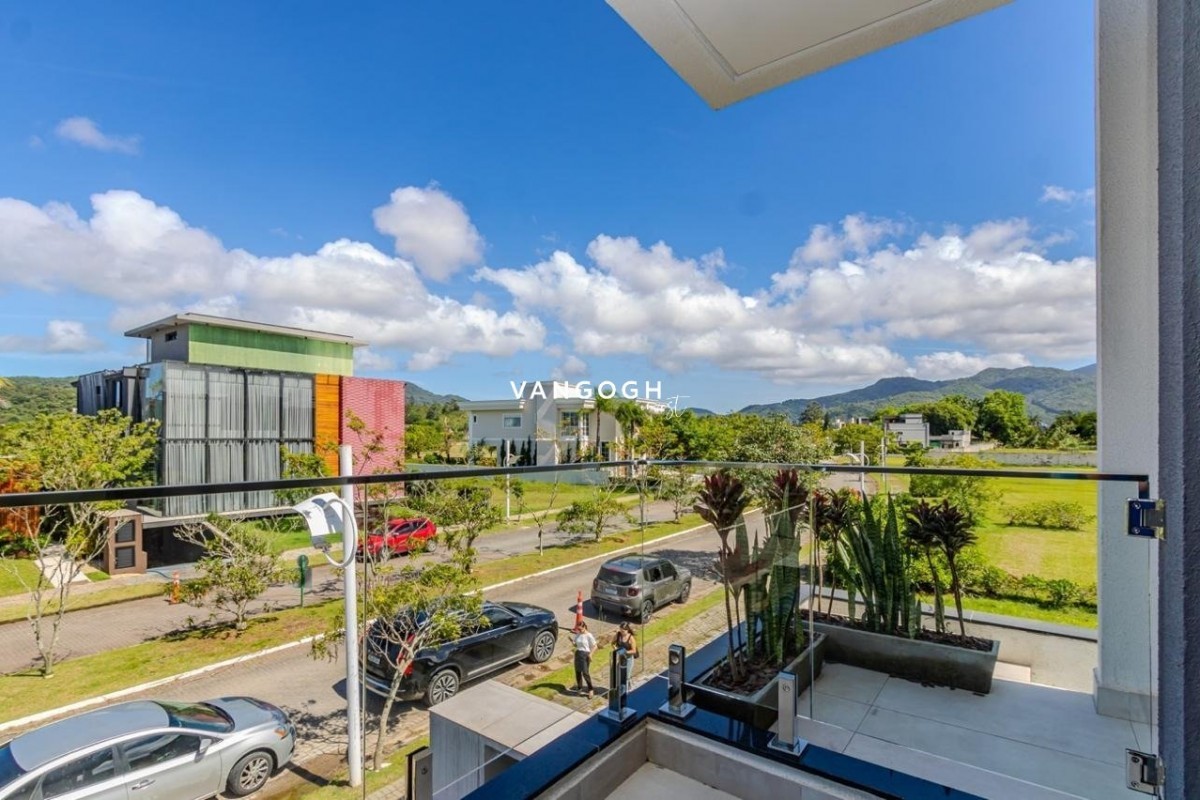 Casa 4 dormitórios Reserva Camboriú Golf Club, Centro - Camboriú