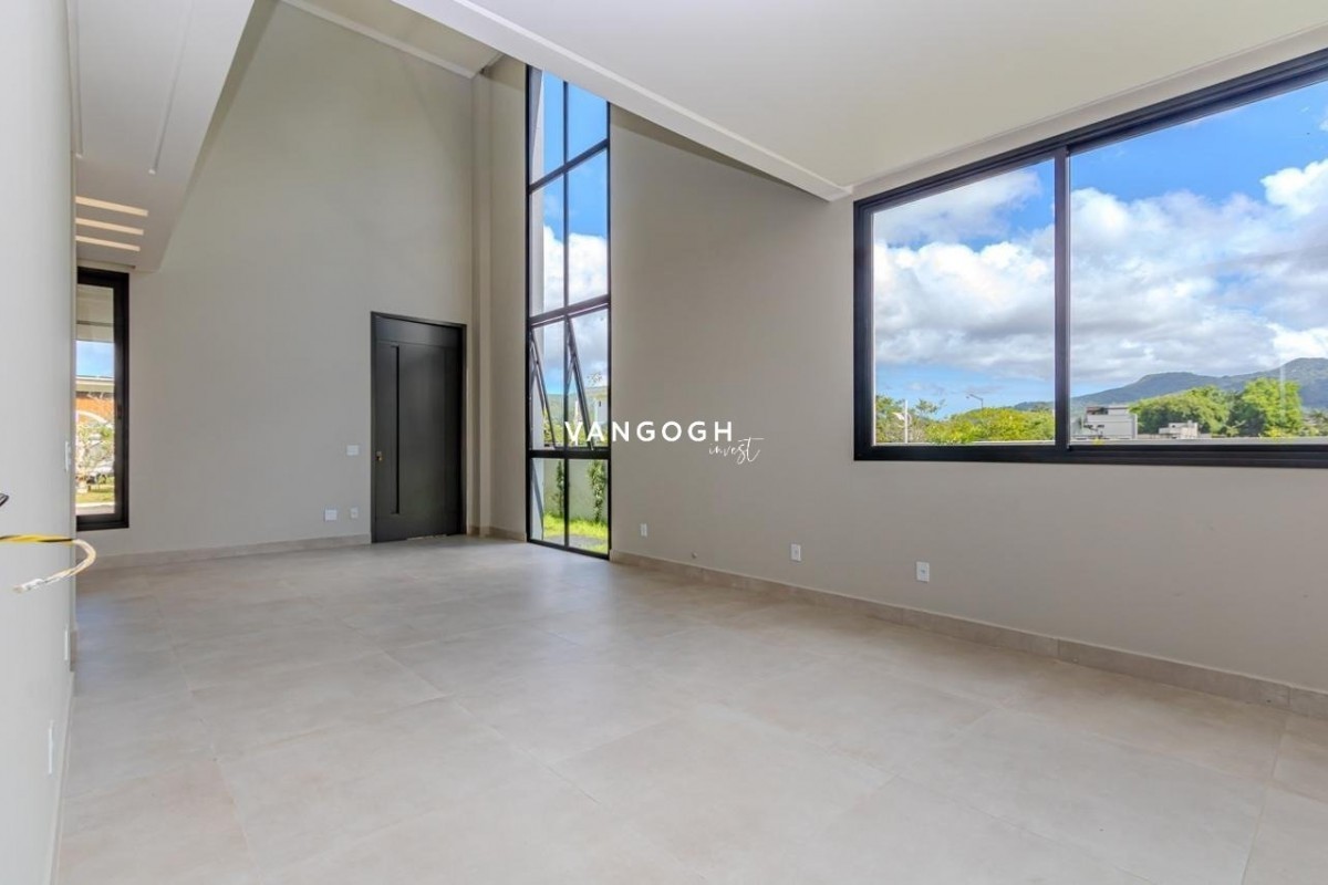 Casa 4 dormitórios Reserva Camboriú Golf Club, Centro - Camboriú