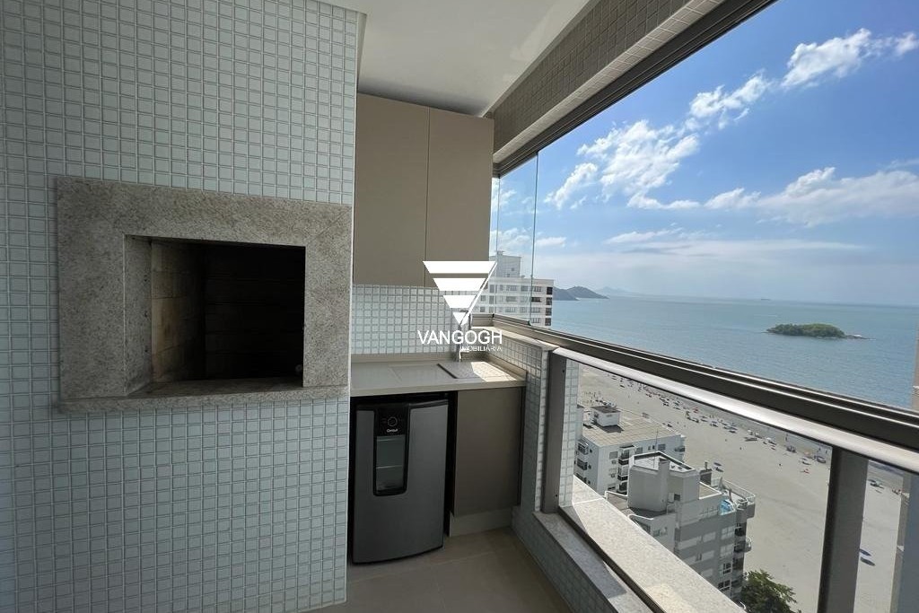 Apartamento 3 dormitórios Privilège Residence, Quadra Mar - Balneário Camboriú