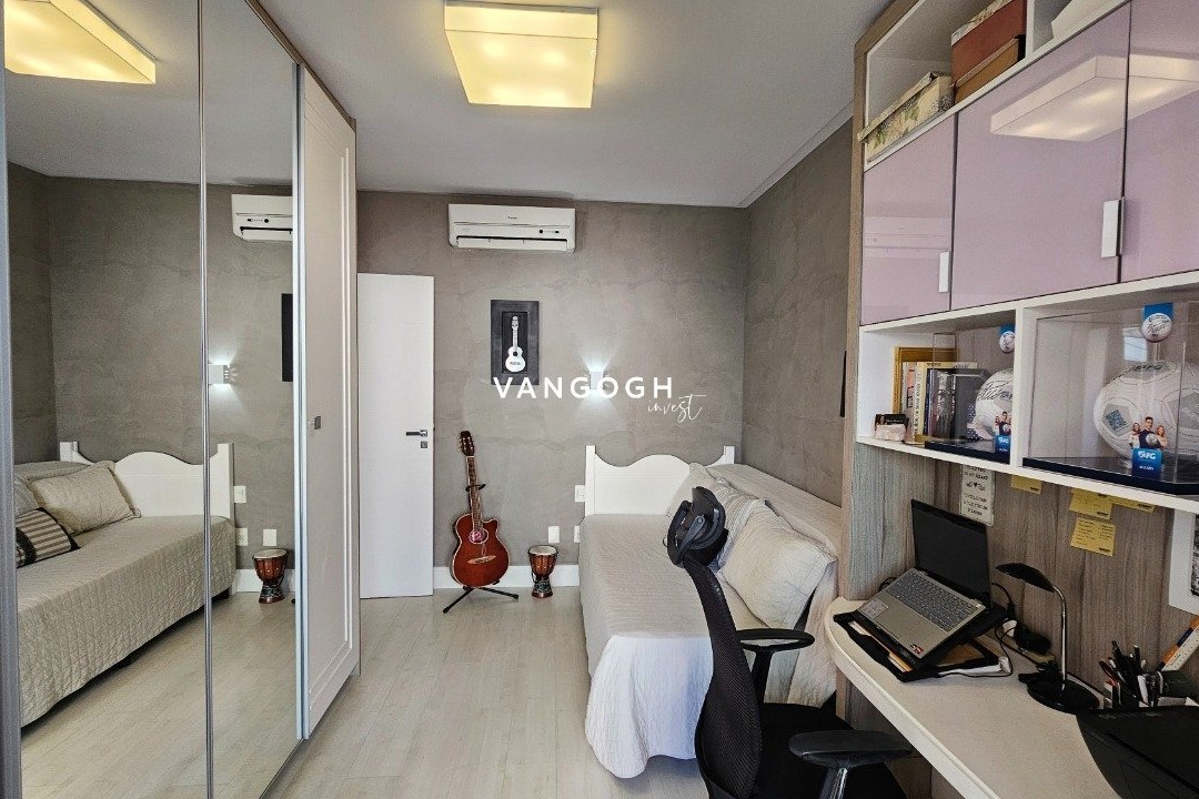 Apartamento 3 dormitórios Chateau de Versalles, Centro - Balneário Camboriú